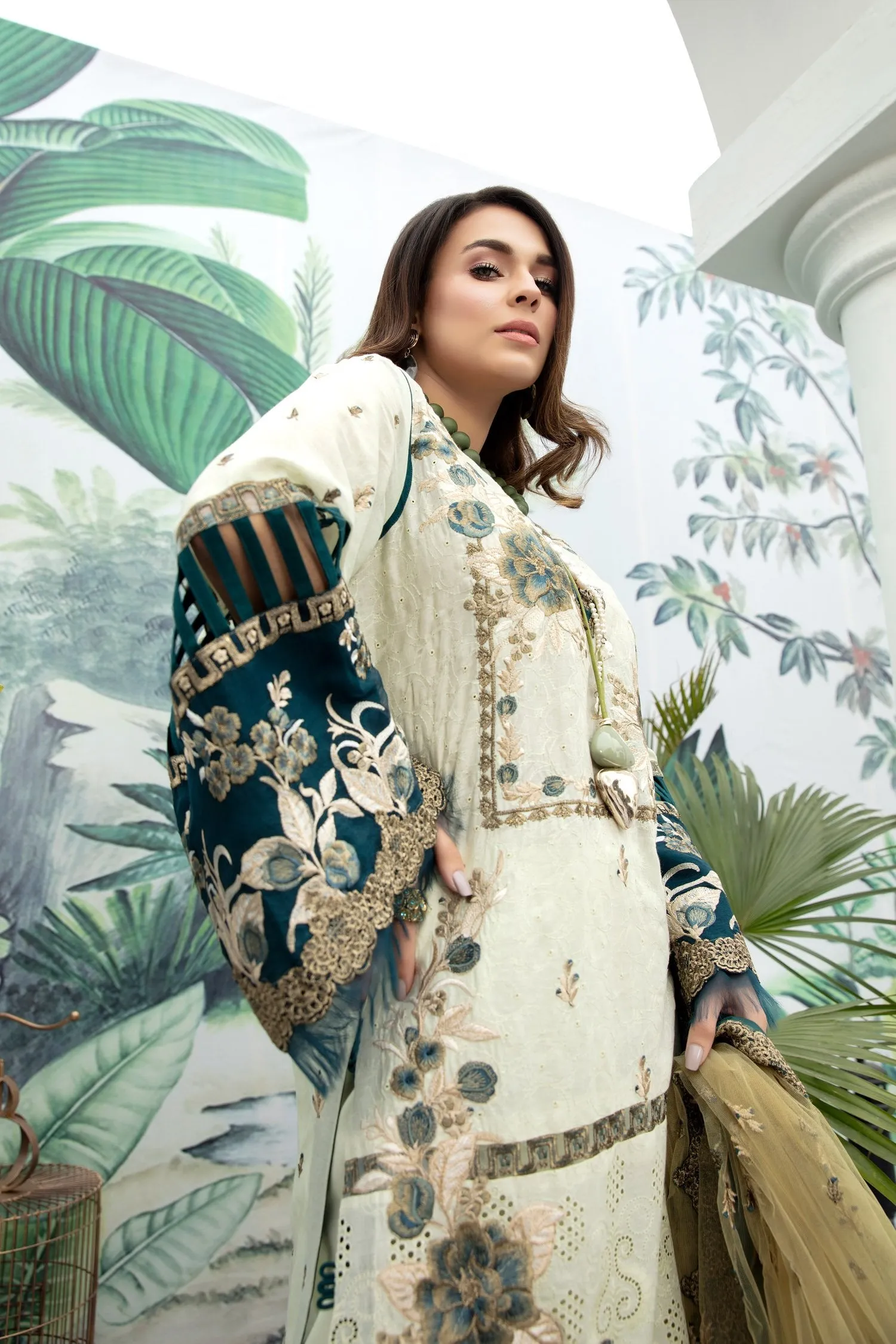 Adan's Libas Schiffli Embroidered Lawn Collection – Foliage Rustle