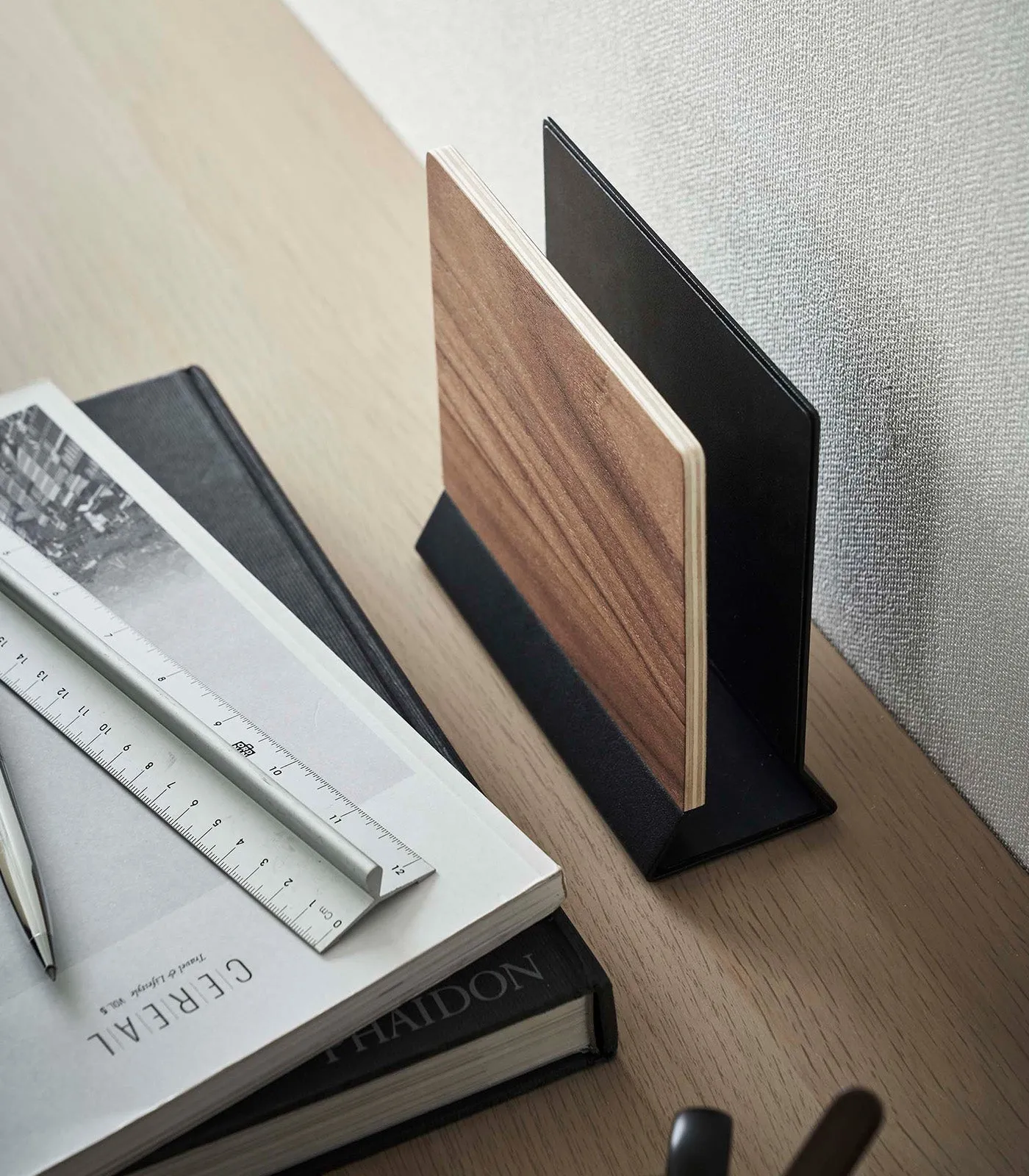 Slim Laptop Stand - Steel   Wood