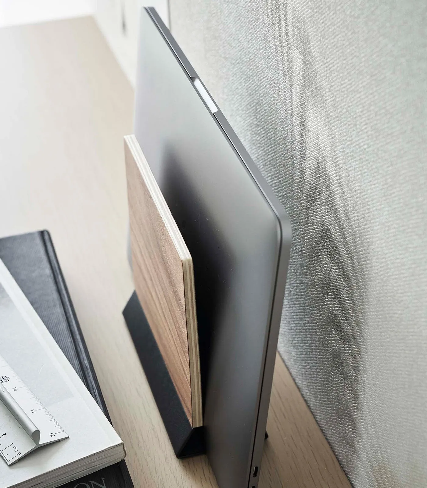 Slim Laptop Stand - Steel   Wood