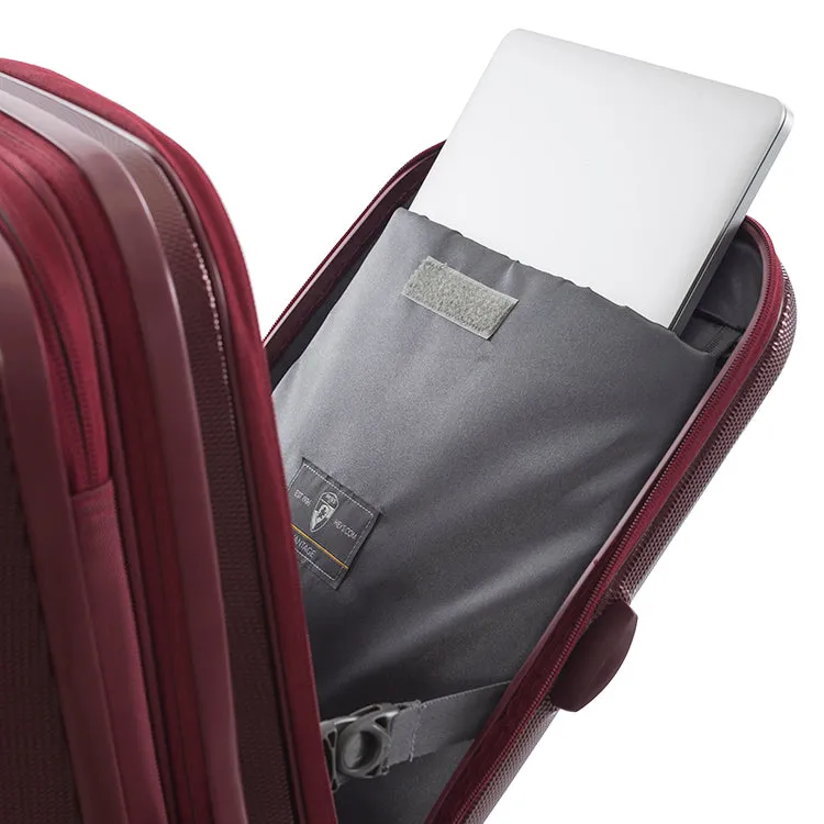 Vantage 21.5" Smart Access™ Carry-on Luggage