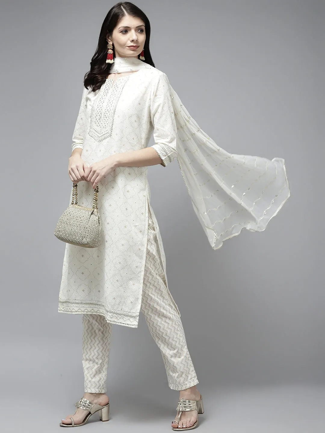 White Ethnic Motifs Cotton Dupatta Set